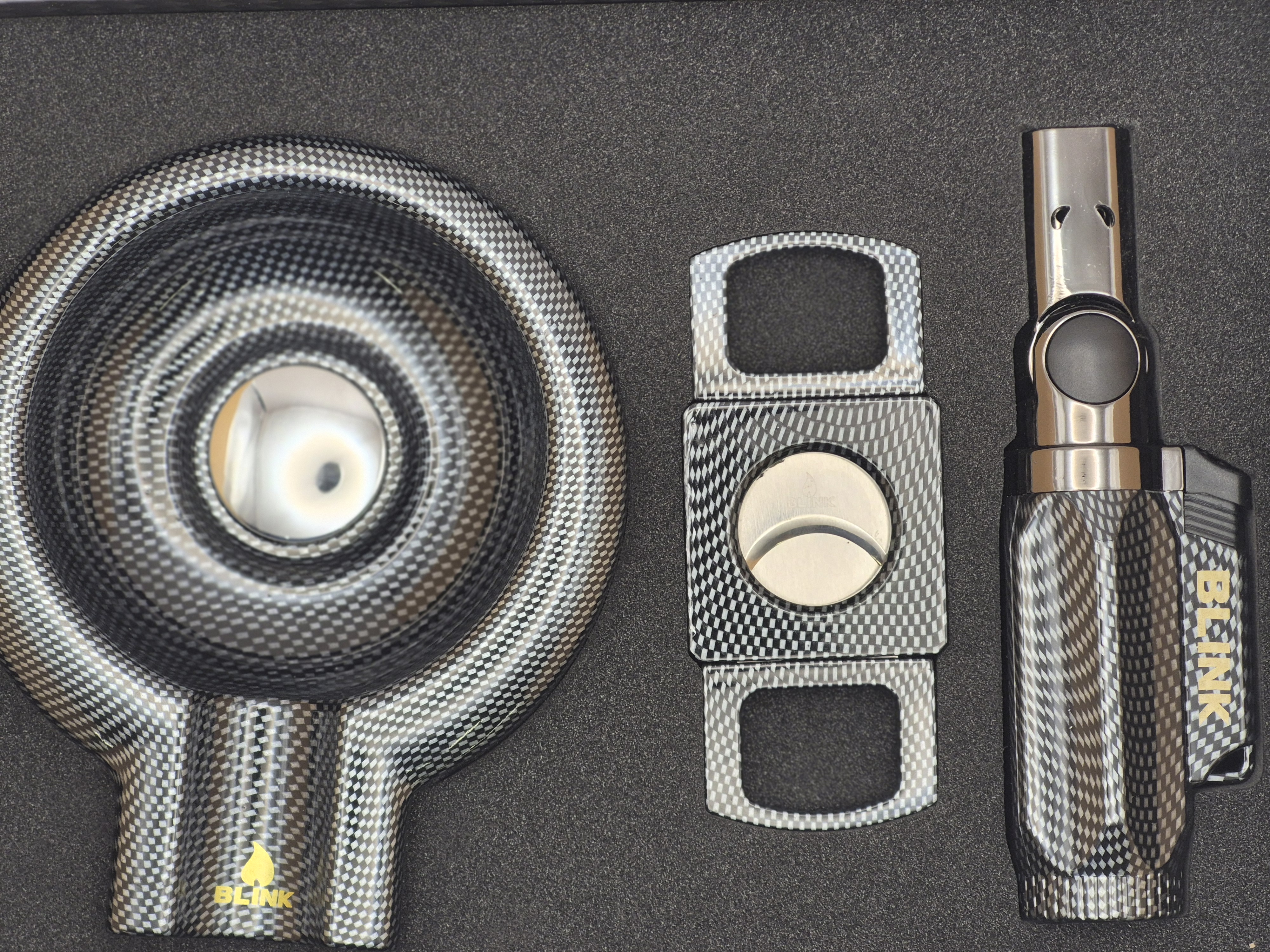 Carbone Premium Cigar Cutter – All-in-One Torch, Ashtray, and Cutter, Premium Stainless Steel (Item: 14450)