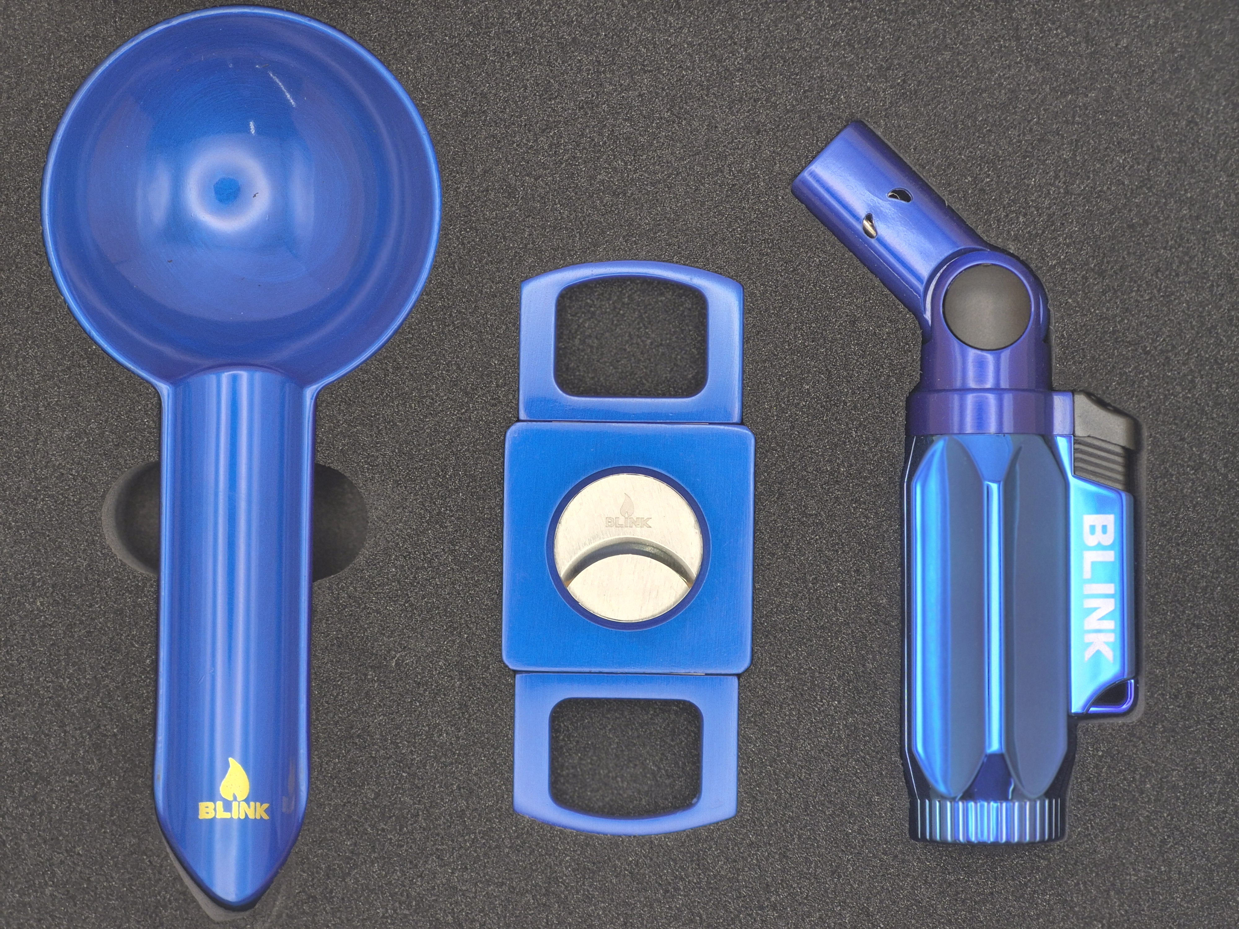 Selectric Premium Cigar Cutter – All-in-One Torch, Ashtray, and Cutter (Item: 14447)
